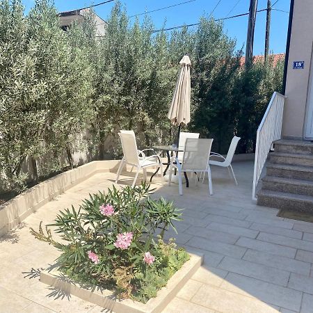 Apartments Anastazia Zadar Exterior foto